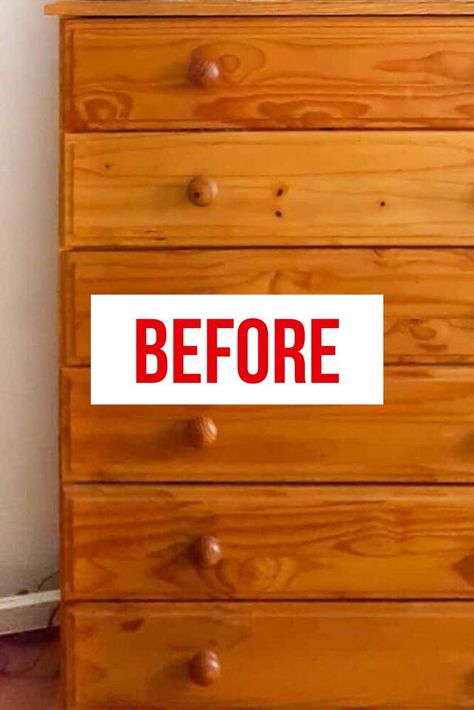 dresser upcycle before after Chester Drawers, Green Dresser, Pine Dresser, Dressers Makeover, Vintage Suitcases, Tall Dresser, Patio Diy, Wooden Knobs, Painted Dresser