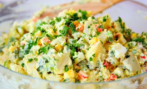 BEST CARIBBEAN POTATO SALAD Jamaican Potato Salad Recipe, Trinidad Callaloo, Meal Bowls, Macaroni Pie, Best Potato Salad Recipe, Guyanese Recipes, Trinidad Recipes, Potato Salad Recipe, Diced Potatoes