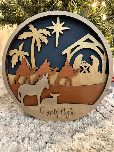 O Holy Night Layered Nativity: Laser Crafts - Paisley Grace Makery Laser Templates, Layered Wood Projects, Christmas Wood Decor Ideas, Wooden Christmas Signs Diy, Laser Craft Ideas, Laser Wood Ideas, Laser Cut Christmas Decorations, Sign Ideas, Laser Projects Ideas