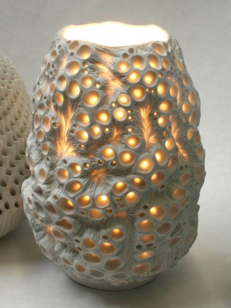 Ceramic Fine Art, Ceramics Lamp, Ceramic Architecture, Pottery Texture, Lamp Sculpture, Texture Ceramic, Ceramic Lantern, Ceramic Lamps, Diy Lampe