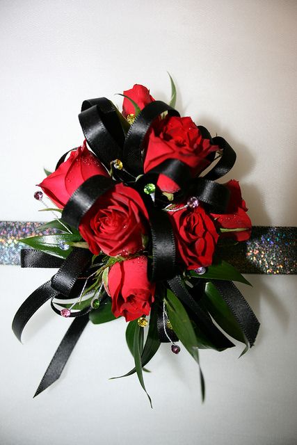 Red Spray Rose, Red Corsages, Rose Wrist Corsage, Black Corsage, Orchid Corsages, Poinsettia Care, Prom Corsage And Boutonniere, Hoco Ideas, Rose Corsage