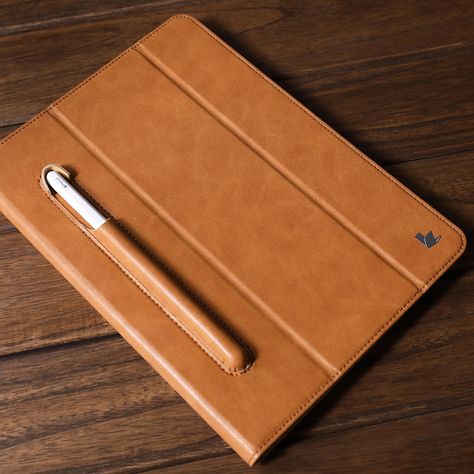 Ipad Pro Accessories 11, Ipad Pro Leather Case, Handmade Ipad Case, Iphone 5se, Bag Tutorials, Ipad Hacks, Leather Ipad Case, Apple Watch Iphone, Iphone Leather