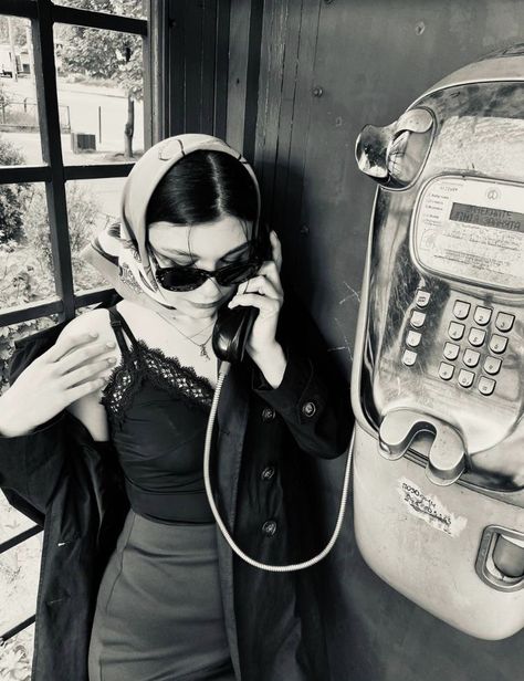 Booth Aesthetic, Telephone Cover, Punk Photoshoot, Old School Pictures, Amsterdam Fashion, Telephone Booth, Vintage Hotels, Head Scarf Styles, Vintage Phones