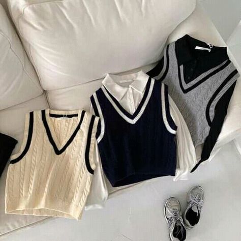 Half sweater with white border with shirt Half Sweater Outfits Women Korean, Half Sweater Outfit Korean, Wollen Tops For Women, Half Cardigan Outfits, Sando Top Outfit, Half Sweater Outfits, Half Cardigan Sweater, Button Cardigan Outfit, Short Sweater Outfit