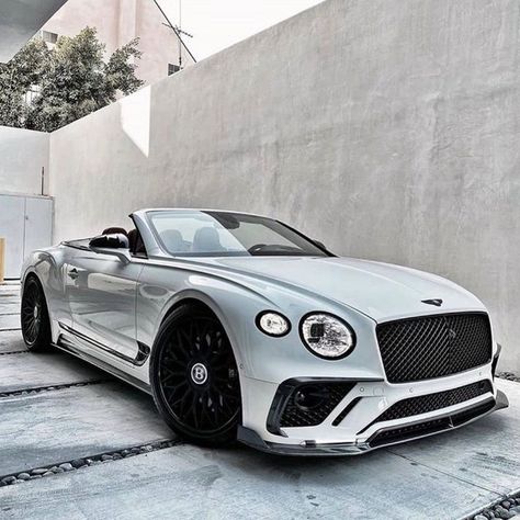 Bentley Sport, Bentley Continental Gt Speed, Bentley Gt, Koenigsegg Agera, Car Tips, Bentley Motors, Luxury Appliances, Top Luxury Cars, High End Cars