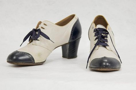 what is a cuban heel on a shoe Auckland Museum, Cuban Heel Boots, Ballroom Dance Photography, Standard Dance, Chelsea Boots Style, Cuban Style, Ballroom Shoes, Ballroom Dance Shoes, Latin Dance Shoes