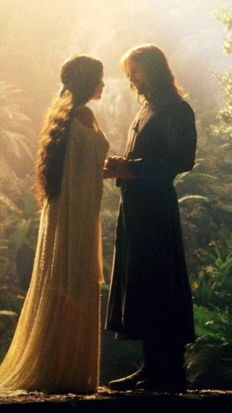 Spiritual Aesthetic Art, Aragorn And Arwen, Aesthetic Art Love, Spiritual Aesthetic, Viggo Mortensen, Lotr Art, I Love Cinema, The Shire, Fellowship Of The Ring