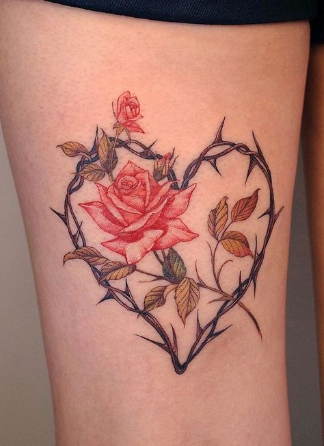 Barbed Wire Heart Tattoo Ideas #tattoo #tattooideas Rose Thorn Tattoo, Thorns Tattoo, Rose Heart Tattoo, Heart With Rose, Tatoo Dog, Barbed Wire Heart, Thorn Tattoo, Barbed Wire Tattoos, Rose Thorns