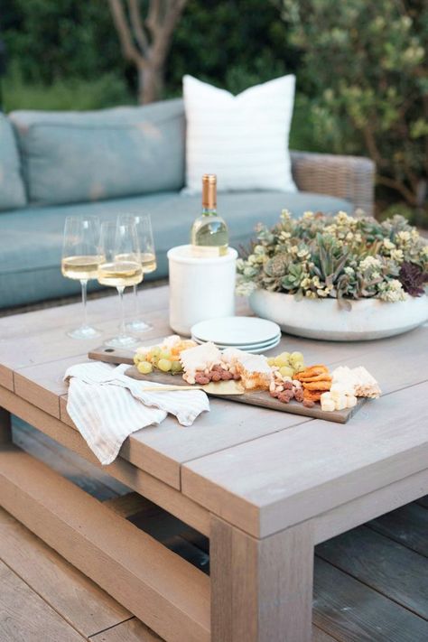 Modern Backyard Decor, Amber Lewis Outdoor Patio, Backyard Styling Ideas, Patio Food Ideas, Outdoor Patio Lounge Ideas, Outdoor Patio Styling, Small Back Porch Ideas On A Budget, Outdoor Coffee Table Styling, Patio Mood Board