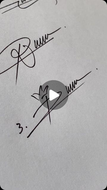 Signatur ESah on Instagram: "How to sign the letter R?❤️" Signature For R Letter, Signature Ideas For R Letter, R Signature, R Letter Signature Style, R Signature Ideas, Cool Signatures Ideas Signs, Simple Signature Ideas, Signature Of My Name, R Fonts Design Letters