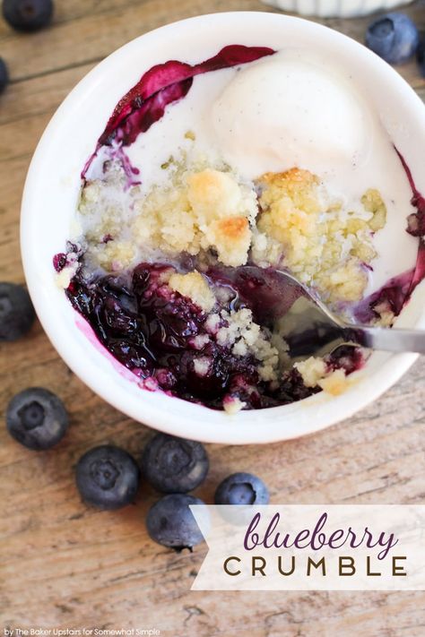 Pie, Essen, Gluten Free Blueberry Cobbler, Easy Blueberry Crumble, Blueberry Crumble Recipes, Easy Blueberry Cobbler, Blueberry Cobbler Recipes, Blueberry Dump Cakes, Fruit Pies