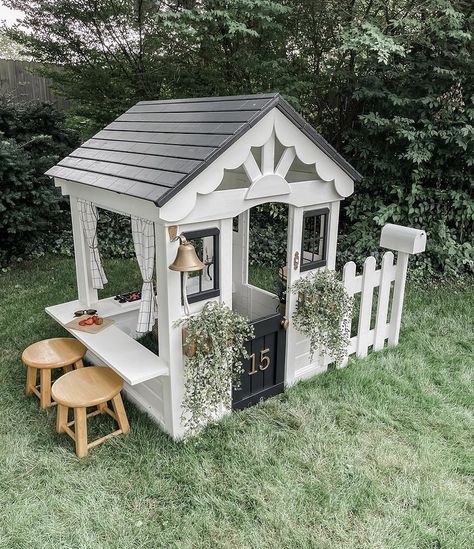 Playhouse Outdoor Landscaping, Diy Cubby House Easy, Cubby House Makeover, Playhouse Mailbox Ideas, Backyard Discovery Sweetwater Playhouse Makeover, Playhouse Outdoor Decor, Outdoor Play House Ideas, Kid Playhouse Outdoors, Diy Kids Outdoor Playhouse