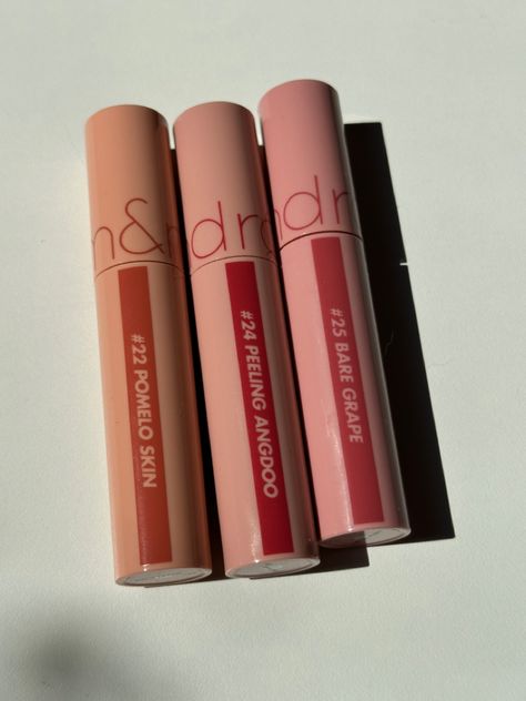 Romand Lip Products, Korean Lip Tint Aesthetic, Romand Lip Tint, Bare Grape, Glow Up Aesthetic, Korean Lip Tint, Up Aesthetic, Korean Lips, Lip Tints