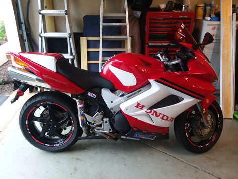 Updated my all red Honda VFR 800 with white plasti-dip and decals. Honda Motorcycles, Honda Vfr 800, Honda Motorbikes, Ducati Streetfighter, Honda Vfr, Crotch Rocket, Biker Aesthetic, Honda Bikes, Motorcycle Racing