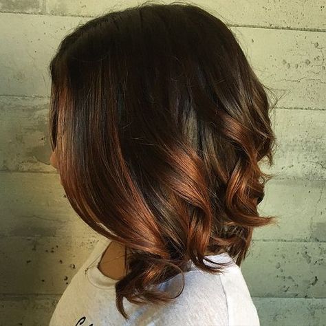 long dark brown bob with copper ombre highlights Ombre Hair Colour, Auburn Hair, Спонж Beauty Blender, Black Hair Ombre, Auburn Balayage, Rambut Brunette, Brown Ombre Hair, Hair Color Auburn, Ombre Hair Color