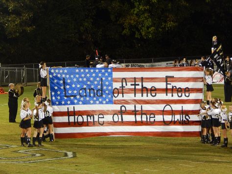 SCHS v/s Stone Memorial Western Pep Rally Signs, Signs For Football Games Student Section, Usa Pep Rally Signs, Homecoming Banners Football, Football Game Signs Student Section, Football Banners Run Through First Game, Football Slogans, Run Through Signs, School Spirit Ideas Pep Rally