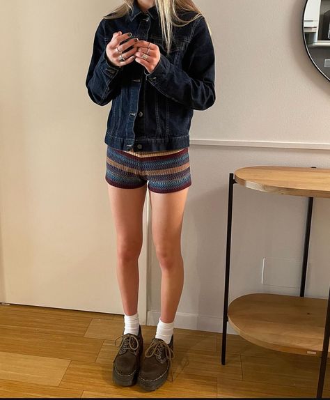 Winter Outfit With Shorts, Norwegian Summer Fashion, Frazzled English Woman Outfits Summer, Cute Camp Outfits, Gabi Goldsberry, Preppy Granola Style, Amsterdam Aesthetic Outfit Summer, Free People Aesthetic Outfits, Small Town Outfits