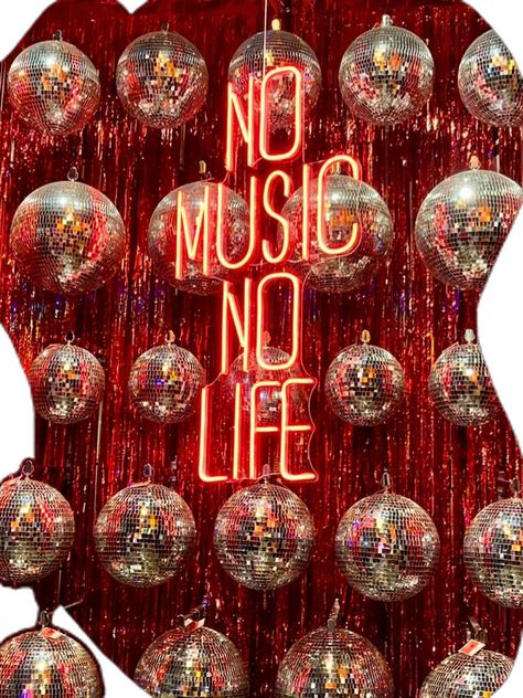 No Music No Life, Wc Decoration, Disco Birthday Party, Disco Party Decorations, Disco Glam, Disco Theme, Disco Balls, Disco Party, Xmas Party