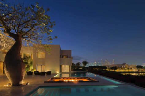 Emirates Hills Villa Emirates Hills, Millionaire Homes, Morning Swim, Outdoor Entertaining Spaces, Pure Joy, Entertainment Space, Infinity Pool, Architectural Design, Outdoor Entertaining