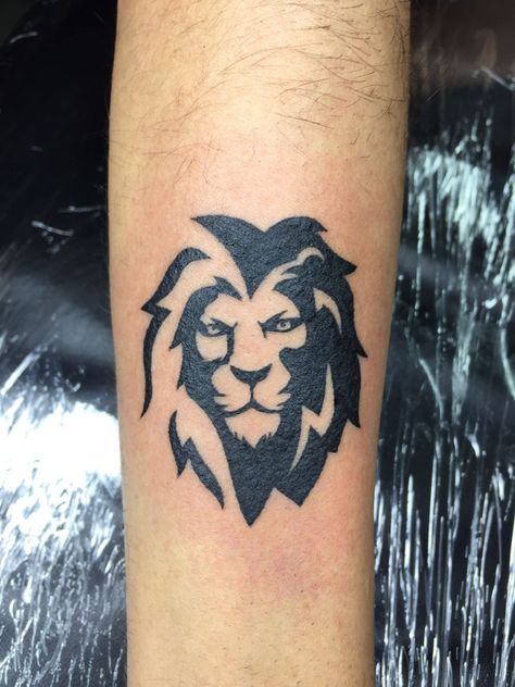 Mens Leo Tattoos, Tato Lion, Leo Tattoo For Men, Tattoo Leo, Leo Zodiac Tattoos, Leo Tattoo, Mastectomy Tattoo, Ball Tattoo, Dragon Ball Tattoo