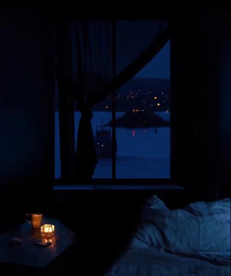 Night Movie, Rainy Day Aesthetic, Travel House, Bedroom Goals, Night Vibes, Dreamy Room, Dark Places, Blue Hour, Blue Bedding