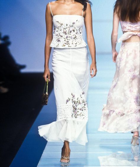 #fashion 90s And 2000s Fashion, Vintage Runway Fashion, Fashion Through The Decades, 2006 Runway, Fashion Runway Show, Laquan Smith, 2000s Fashion Outfits, 90s Dress, 2000s Fashion