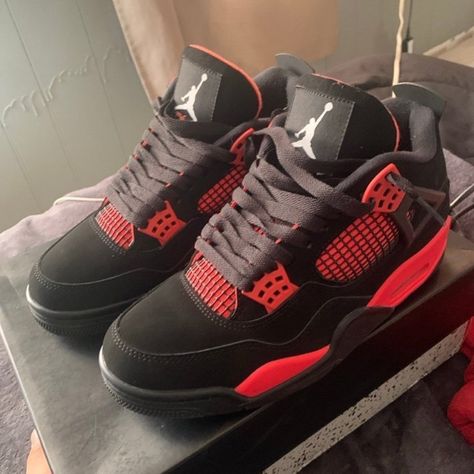 Brand New In Box Men's Size 8 Shipping Was Fast And No Defects If You Have Any Questions Or Offers, Please Leave A Message Jordan 4 Retro Red Thunder, Jordan 4’s, Red Thunder, Pretty Sneakers, Nike Fashion Shoes, Jordan Shoes Girls, Jordan 4s, Pretty Shoes Sneakers, Jordan Shoes Retro