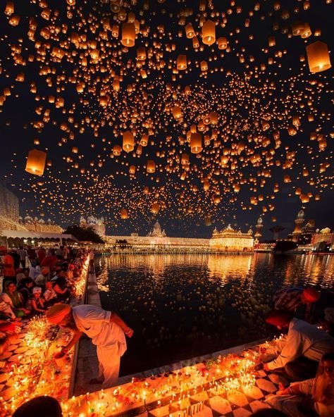 Wonderlust, nadar con tiburones, mar, aventura, viaje, océano, verano, amigos, Hawai, Bali, montaña, selva, jungla, fog, recuerdo, ideas, intagram, Luces, lámparas, India Amritsar, Bucket Lists, Flying Lanterns, Golden Temple, Lantern Festival, Dream Travel Destinations, Summer Bucket, Festival Lights, Alam Semula Jadi