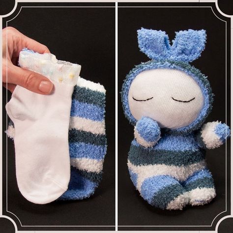 Diy Sock Doll, How To Make A Sock Doll, Sock Doll Pattern, Sock Crafts Diy, Sock Dolls Diy Easy No Sew, Sock Recycling, Sock Dolls Diy, Sock Dolls Diy Easy, No Sew Sock Animals