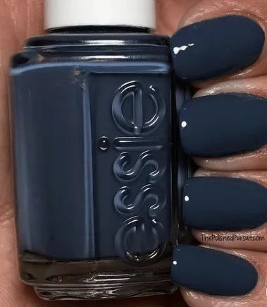 Want the best fall nail color ideas for autumn nails, such as this Chic Dark Blue Nail Color? Find cute and elegant acrylic and gel polish nail polish ideas for 2020, from light, neutral, orange and matte fall nail color ideas, perfect for both light and dark skins #fallnailcolor #fallnailideas #autumnnailcolors #autumn #fallcolors Dark Blue Nail, Dark Blue Nail Polish, Elegant Nail Polish, Blue Nail Color, Dark Blue Nails, Fall Nail Polish, Nail Polish Colors Fall, Nail Colors Winter, Green Nail Polish