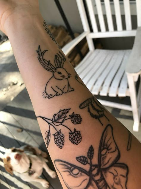 Bunny With Antlers Tattoo, Blackberries Tattoo, Blackberry Tattoo, Spring Tattoo, Aesthetic Tattoo Ideas, Beagle Tattoo, Unique Tattoo Ideas, Tattoo Filler, Cute Tats