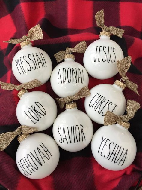 Christ Centered Christmas Decorations, Names Of Jesus Ornaments, Jesus Ornaments, Christian Christmas Decorations, Church Christmas Decorations, Christ Centered Christmas, Jesus Christmas, Christmas Church, Xmas Deco