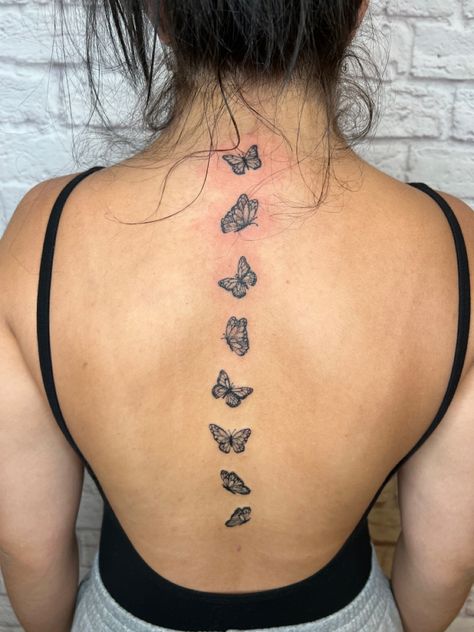 Butterfly 
Butterfly tattoo 
🦋 
Spine tattoo 
Back tattoo Butterfly Down Spine Tattoo, Butterflies Down Spine Tattoo, Feminin Spine Tattoo, Fine Line Butterfly Spine Tattoo, Butterfly On Spine Tattoo, Butterfly Spine Tattoo Design, Side Tattoo Butterfly, Red Butterfly Spine Tattoo, Spine Tattoos Astrology