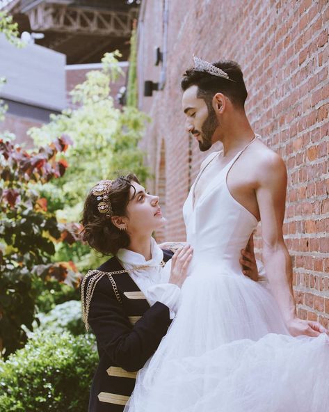 Queer Weddings, Gender Fluid Fashion, Genderless Fashion, Queer Fashion, Androgynous Fashion, Poses References, Wedding Night, A Princess, Wedding Wear