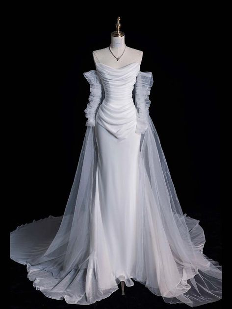 How To Make Wedding Dress, Corsetted Wedding Dress, Wedding Dresses Minimal, After Party Dress Wedding, Timeless Wedding Dress Elegant, Tube Wedding Dress, Wedding Dress Silhouette Guide, Wedding Dress Fairytale, Fairytale Wedding Dresses