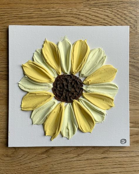 Textured palette knife sunflower🌻 #texture #texturedpainting #paletteknifepainting #paletteknifeflower #sunflower #art #konst #textur #palettknivsmålning Easy Palette Knife Painting, Knife Techniques, Palette Knife Art, Palette Knife Painting, Sunflower Art, Knife Painting, Pour Painting, Palette Knife, Handmade Candles