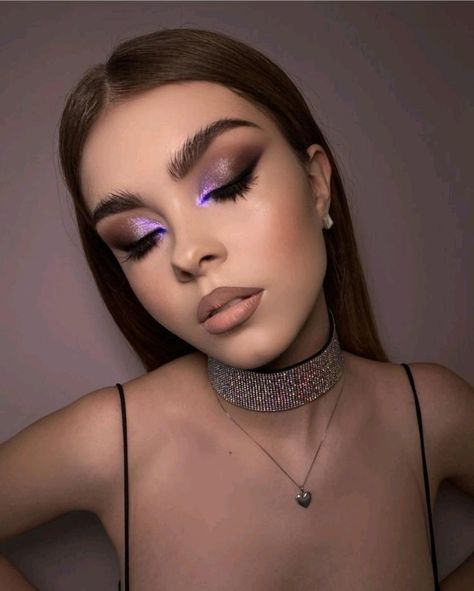 Smokey Eye With Purple Accent, Drag Brunch Makeup, Capricorn Eye Makeup, Night Luxe Makeup, Fun Makeup Looks To Do When Bored, Bold Eyeshadow Looks For Brown Eyes, Cool Eye Shadow Looks, January Makeup Looks, Duo Chrome Eyeshadow Looks