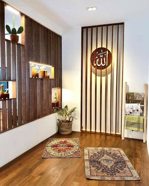 Simple Home Decor Indian, Minimalis House Design, Muslim Prayer Room Ideas, Islamic Interior Design, Minimalist Furniture Design, House Interior Design Styles, Style Marocain, Shelving Design, Islamic Decor