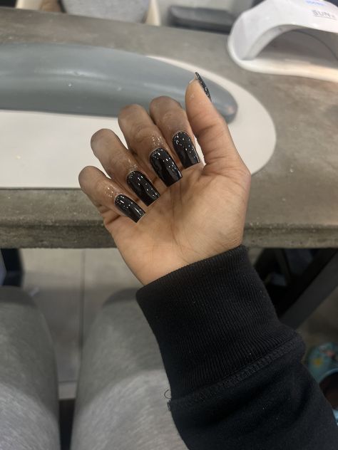 Acrylic Nail Designs Plain, Short Black Croc Nails, Short Black Bling Acrylic Nails, Short Black Arclyc Nails, Short Black Freestyle Nails, Plain Black Nails, Extra Short Black French Tip Nails, Glossy Black Nails, Plain Acrylics