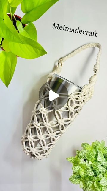 Macrame Water Bottle Holder, Water Bottle Bag, Water Bottle Holder, Crochet Stitches Tutorial, Bottle Bag, Bottle Holder, Knitting For Beginners, Diy Handmade, Crochet Stitches