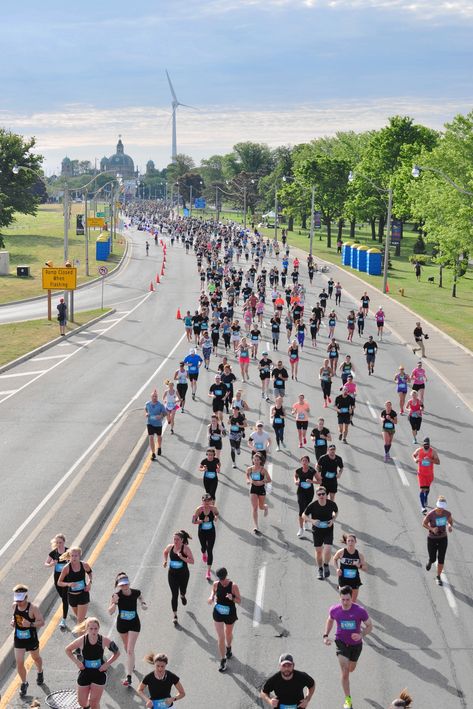 #Toronto# Waterfront 10km Running Running Half Marathon Aesthetic, Running Race Aesthetic, Run Club Aesthetic, Cross Country Motivation, Toronto Waterfront Marathon, Running Vibes, Marathon Aesthetic, 5km Run, Marathon Training Motivation