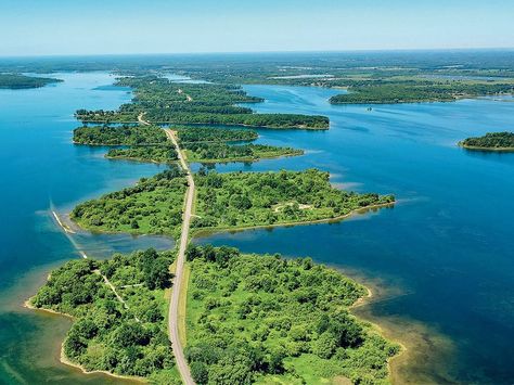 Manitoulin Island, Lost Village, New Museum, Calm Water, Island Travel, Ghost Towns, Caribbean Islands, Picnic Area, Archipelago