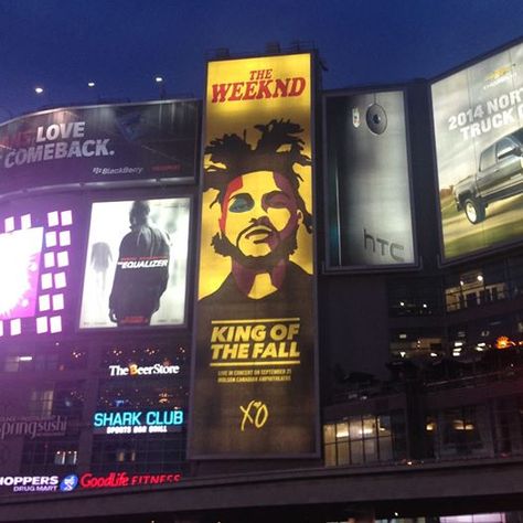 The Weeknd ( #theweeknd #theweekndxo) #KingoftheFall Promo Billboard in Yonge-Dundas Sq. in Toronto. Canada. The Weeknd Billboard, Weeknd Aesthetic, The Weeknd Abel, The Weeknd, Toronto Canada, 2024 Vision Board, 2024 Vision, Broadway Show Signs, Toronto