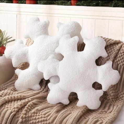 AELS Set of 2 3D Snowflake Christmas Decorative Throw Pillows, 21.6”& 17.7” Cute Winter Faux Fur Plush Pillow Set, Living Room Decor, White Christmas Decoration, Snow White - Amazon #snowflake #pillow #pillows #christmas #christmasdecor #decor #throwpillowslivingroom Snow White, White Christmas, 3d Snowflake, Snowflake Christmas, Plush Pillow, Bedroom Nursery, Pillow Set, Christmas Decoration, Decorative Throw Pillows