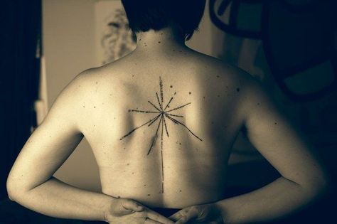 13 Fascinating Celestial Tattoos For Astronomy Lovers Pulsar Map, Pioneer Plaque, Voyager Golden Record, Astronomy Tattoo, Cosmic Tattoo, Science Tattoo, Minimalist Tattoo Meaning, Golden Record, Science Tattoos