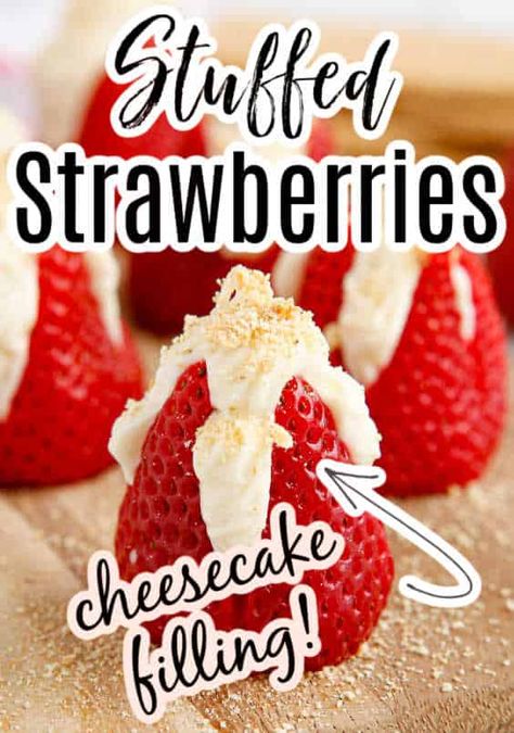 These filled strawberries are INCREDIBLE!! The creamy cheesecake filling is so easy to make and I'll have a hard time eating a plain strawberry again! #cheesecake #strawberries #filled #stuffed #recipe #easy Quick And Easy Cheesecake, Cheesecake Filled Strawberries, Cheesecake Stuffed Strawberries, Leftover Strawberries, Cheese Cake Filling, Strawberry Shortcake Cookies, Stuffed Strawberries, Strawberry Cheesecake Recipe, Dessert Oreo