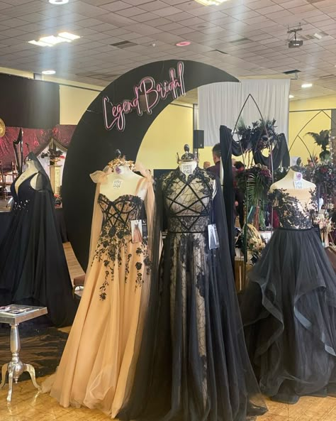 Goth Wedding Bridesmaid Dresses, Alt Bridesmaid Dresses, Spooky Wedding Dress, Goth Beach Wedding, Goth Bridesmaid Dresses, Dark Fairytale Wedding Dress, Witch Wedding Dress, Witchy Wedding Dress, Dark Fantasy Wedding