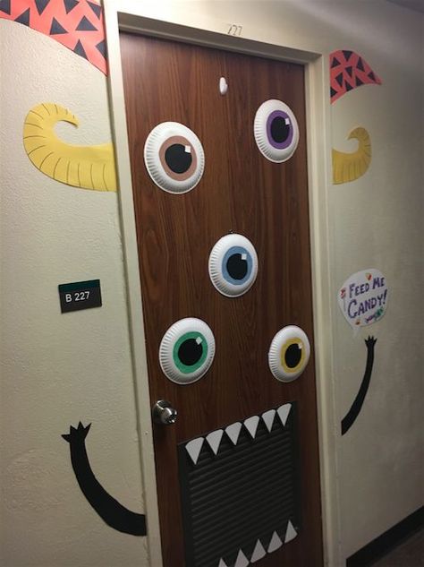 Decorate Halloween Door, Holloween Decore Idea For Classroom, Door Decorating Contest Fall, Halloween Decorations Library, Halloween Diy Door Decorations, Dorm Door Halloween Decor, Dorm Door Decorations Halloween, Halloween Class Door Decorations, Monster Classroom Door