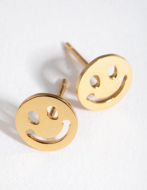 Description Spoil yourself with sterling silver jewellery. These stud earrings are gold plated and shaped like funky smiley faces. A must have for any collection, sterling silver jewellery is both reliable and fashionable.  Size: 7mm (L) x 7mm (W) Weight:  0.35g (single earring) Dainty Studs, Smiley Faces, Sterling Silver Jewellery, Spoil Yourself, Happy Face, Single Earring, Favorite Rings, Daily Look, Silver Jewellery