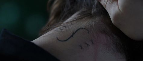 Dimitri Belikov | vampire academy | molnija Vampire Academy, Vampire Academy Tattoo, Vampire Academy Dimitri, Dimitri Belikov, Ear Tattoo, Behind Ear Tattoo, Tattoos And Piercings, Jesus Fish Tattoo, Piercings